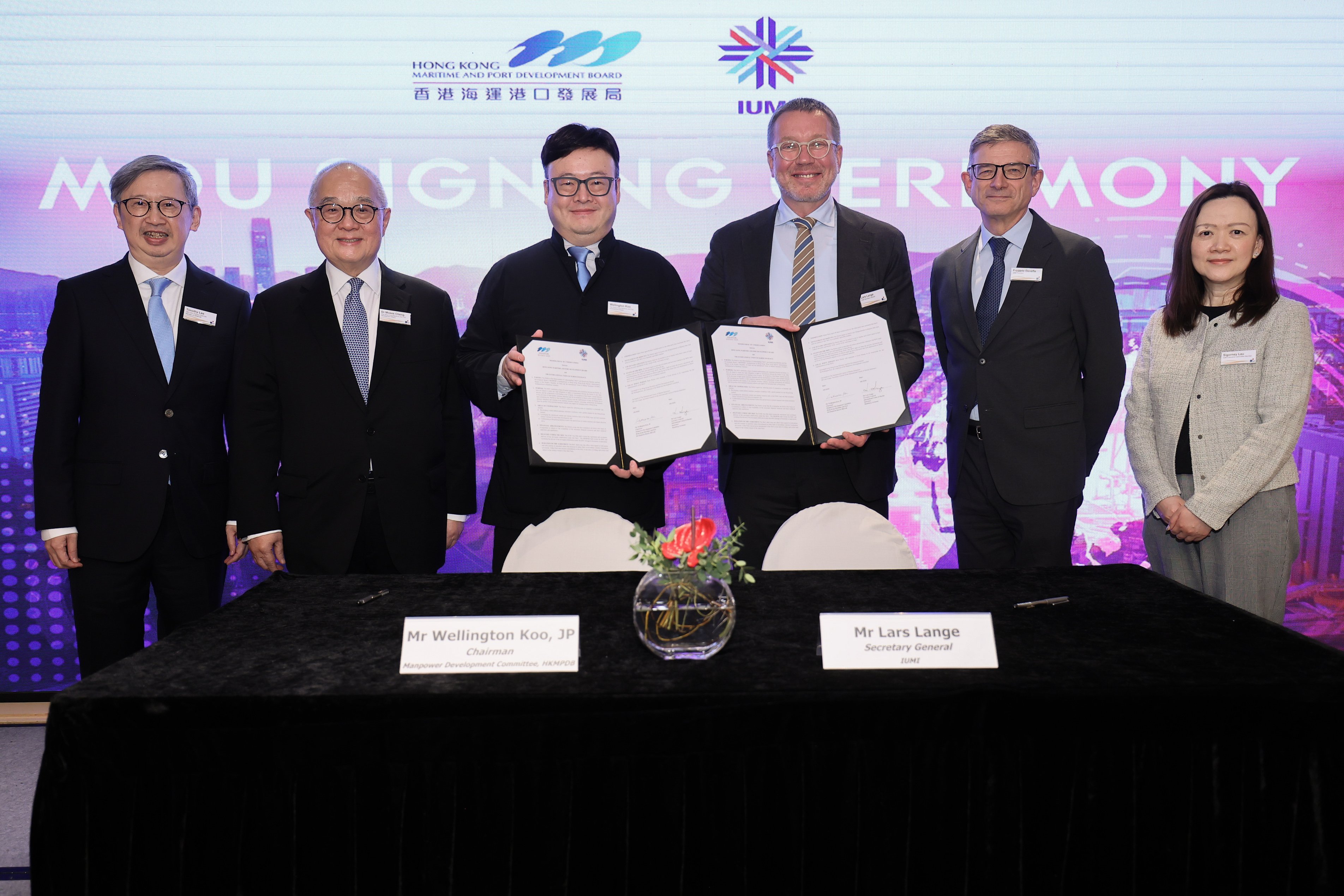 HKFI x IUMI Seminar – "Navigating Challenges & Opportunities in Global Seas" cum Memorandum of Understanding Signing Ceremony between Hong Kong Maritime and Port Development Board and International Union of Marine Insurance