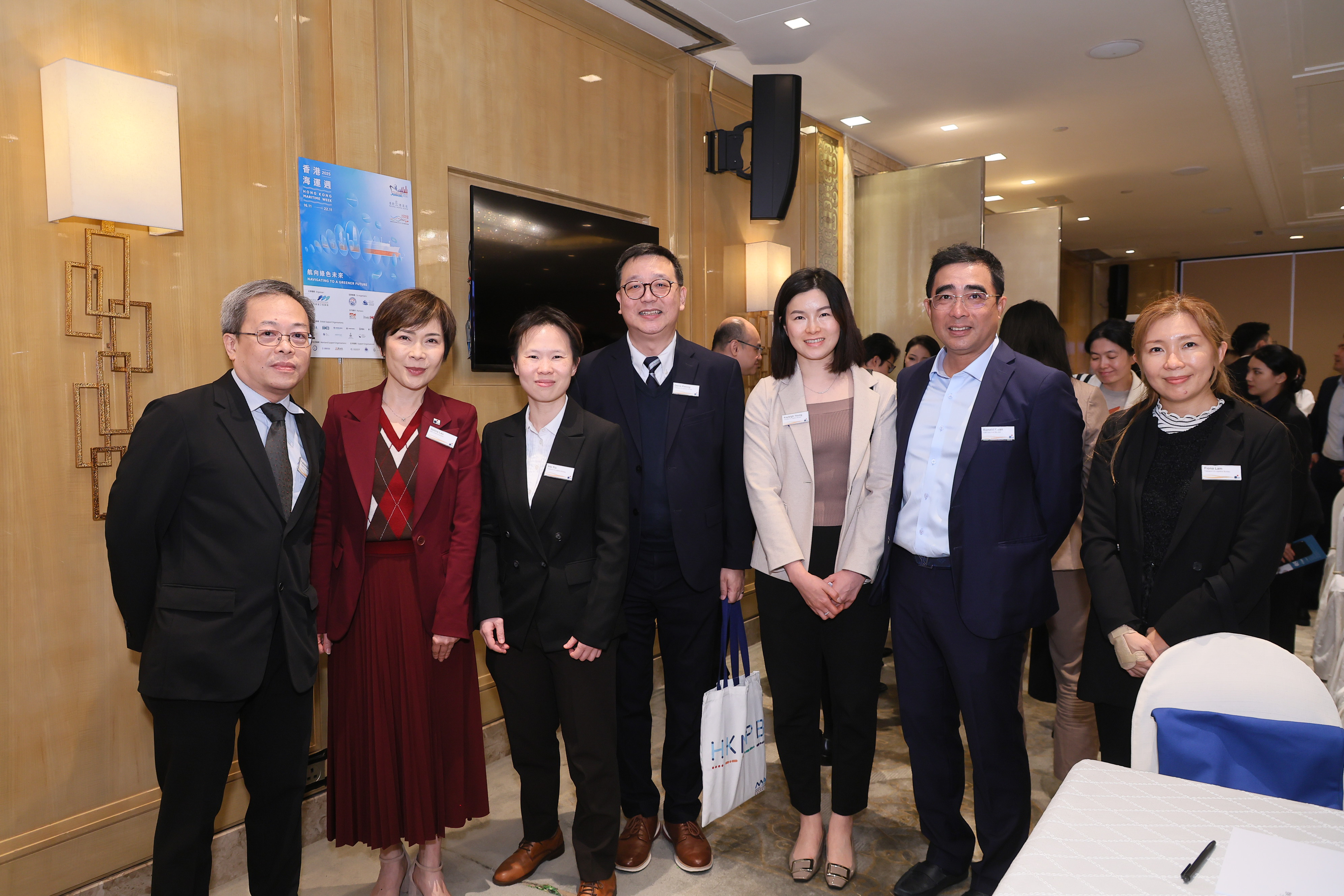 HKFI x IUMI Seminar – "Navigating Challenges & Opportunities in Global Seas" cum Memorandum of Understanding Signing Ceremony between Hong Kong Maritime and Port Development Board and International Union of Marine Insurance
