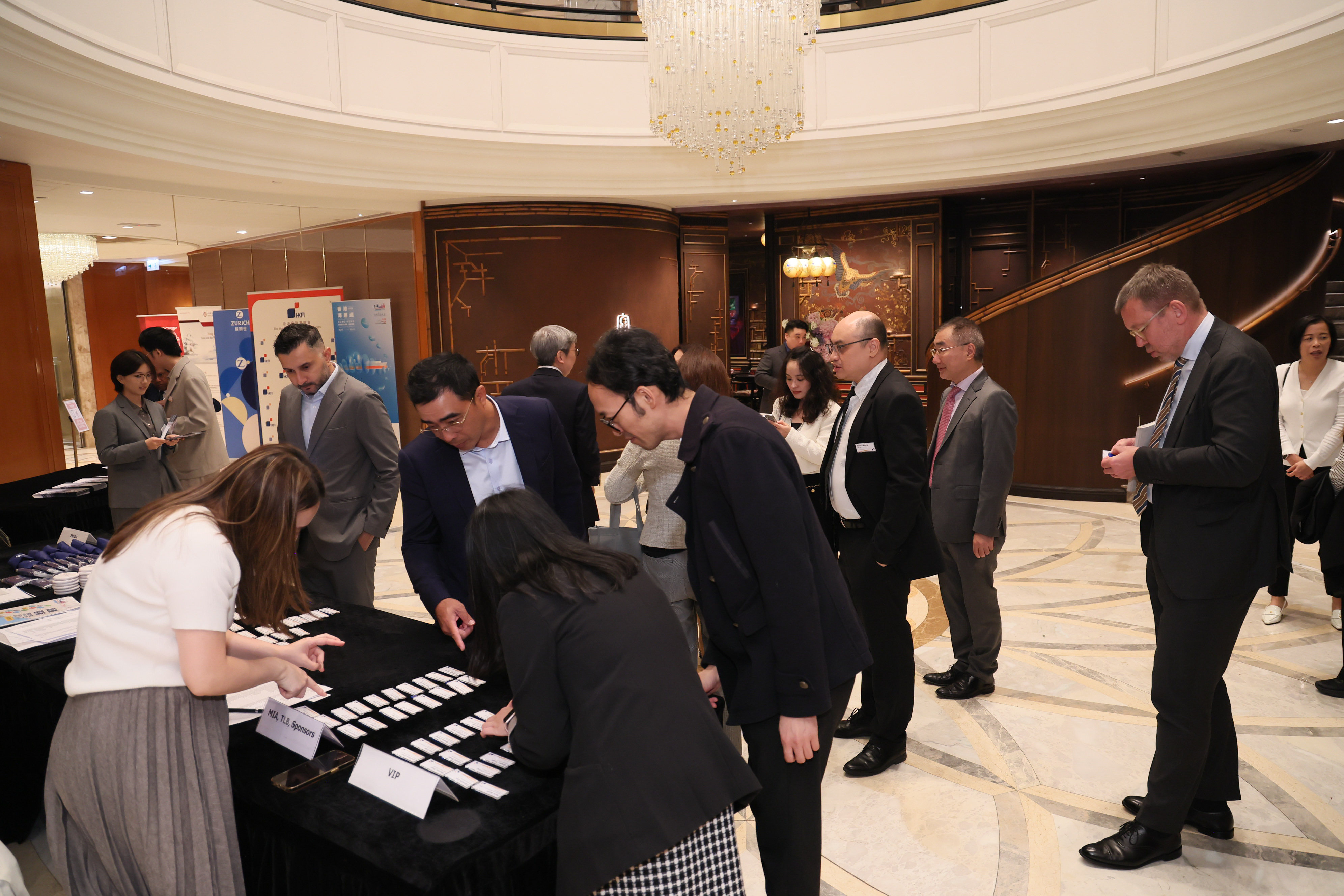 HKFI x IUMI Seminar – "Navigating Challenges & Opportunities in Global Seas" cum Memorandum of Understanding Signing Ceremony between Hong Kong Maritime and Port Development Board and International Union of Marine Insurance
