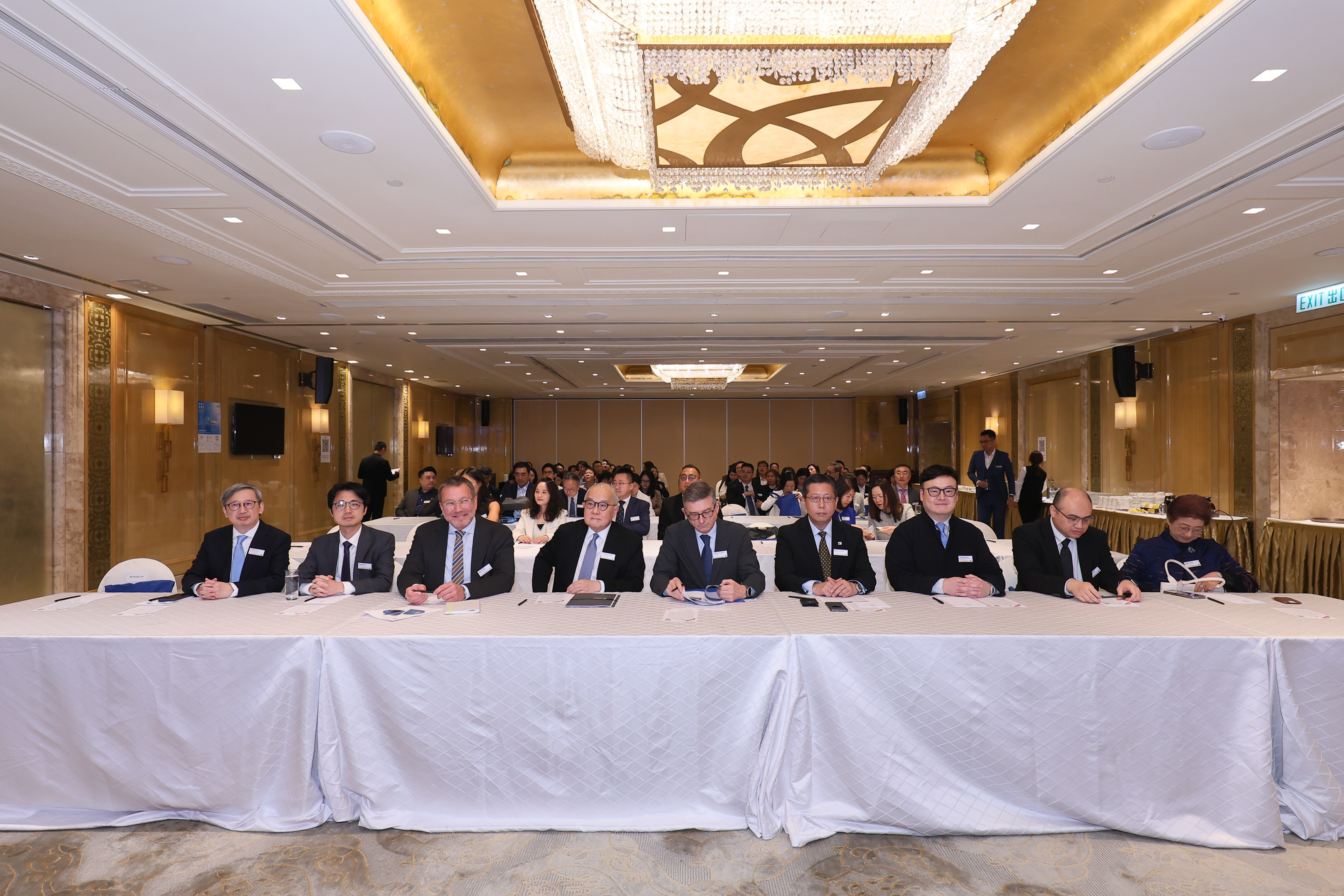 HKFI x IUMI Seminar – "Navigating Challenges & Opportunities in Global Seas" cum Memorandum of Understanding Signing Ceremony between Hong Kong Maritime and Port Development Board and International Union of Marine Insurance