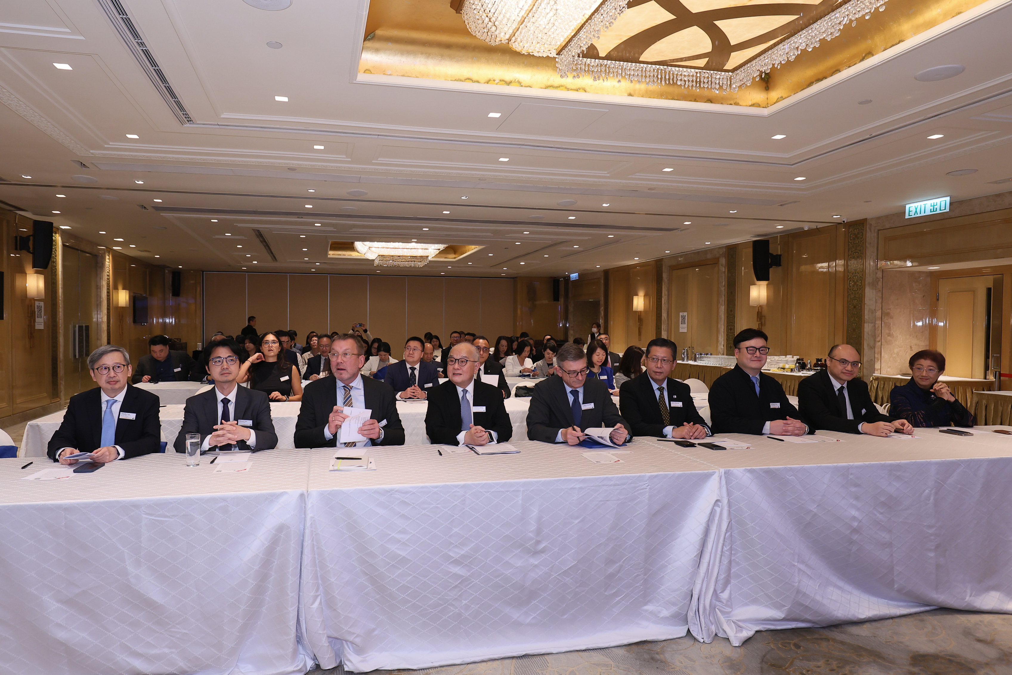 HKFI x IUMI Seminar – "Navigating Challenges & Opportunities in Global Seas" cum Memorandum of Understanding Signing Ceremony between Hong Kong Maritime and Port Development Board and International Union of Marine Insurance