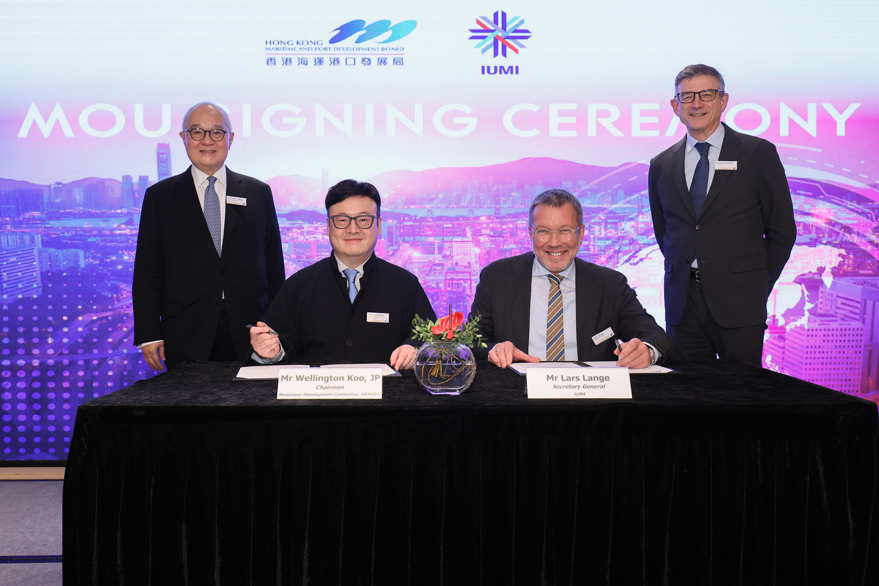 HKFI x IUMI Seminar – "Navigating Challenges & Opportunities in Global Seas" cum Memorandum of Understanding Signing Ceremony between Hong Kong Maritime and Port Development Board and International Union of Marine Insurance