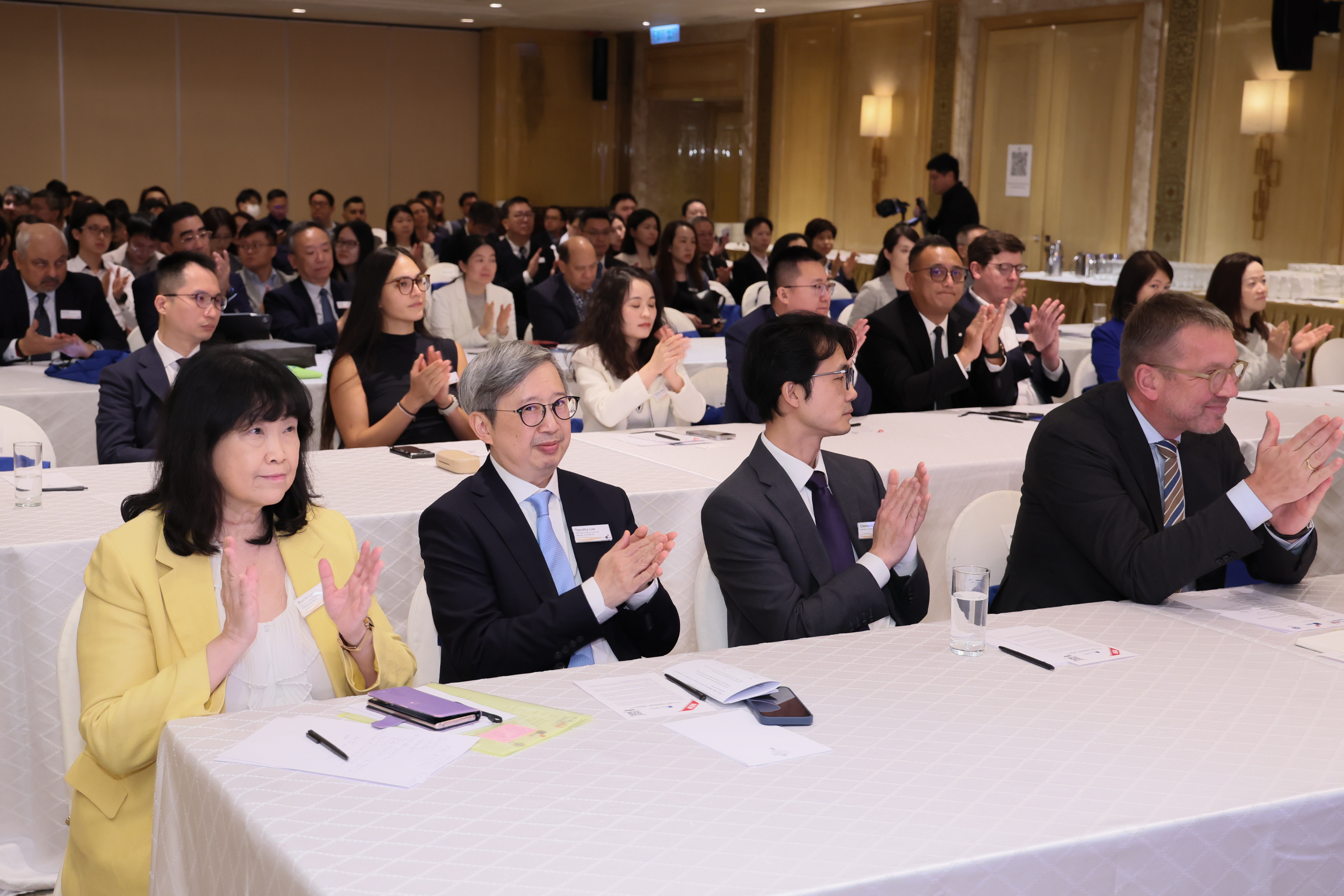 HKFI x IUMI Seminar – "Navigating Challenges & Opportunities in Global Seas" cum Memorandum of Understanding Signing Ceremony between Hong Kong Maritime and Port Development Board and International Union of Marine Insurance