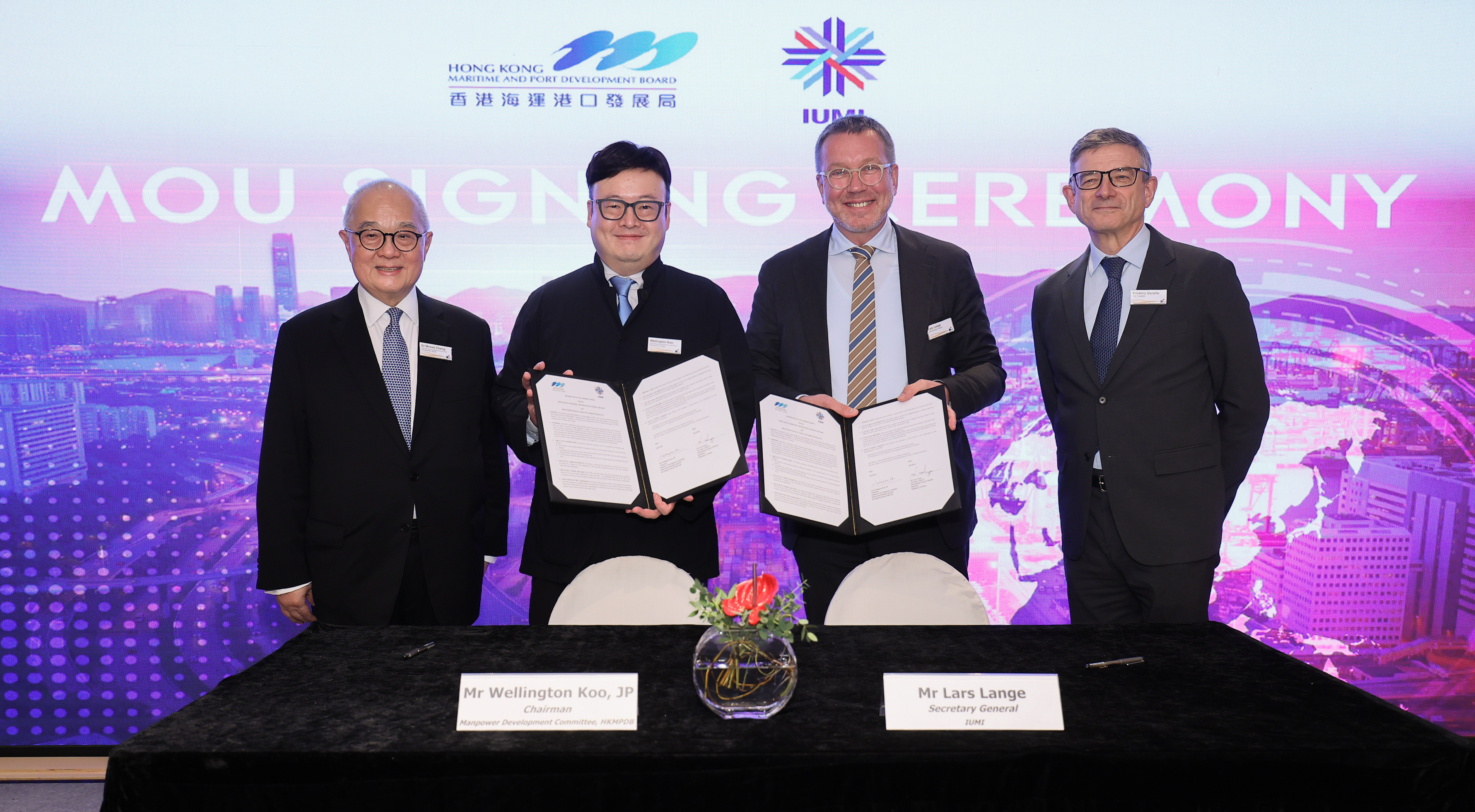 HKFI x IUMI Seminar – "Navigating Challenges & Opportunities in Global Seas" cum Memorandum of Understanding Signing Ceremony between Hong Kong Maritime and Port Development Board and International Union of Marine Insurance