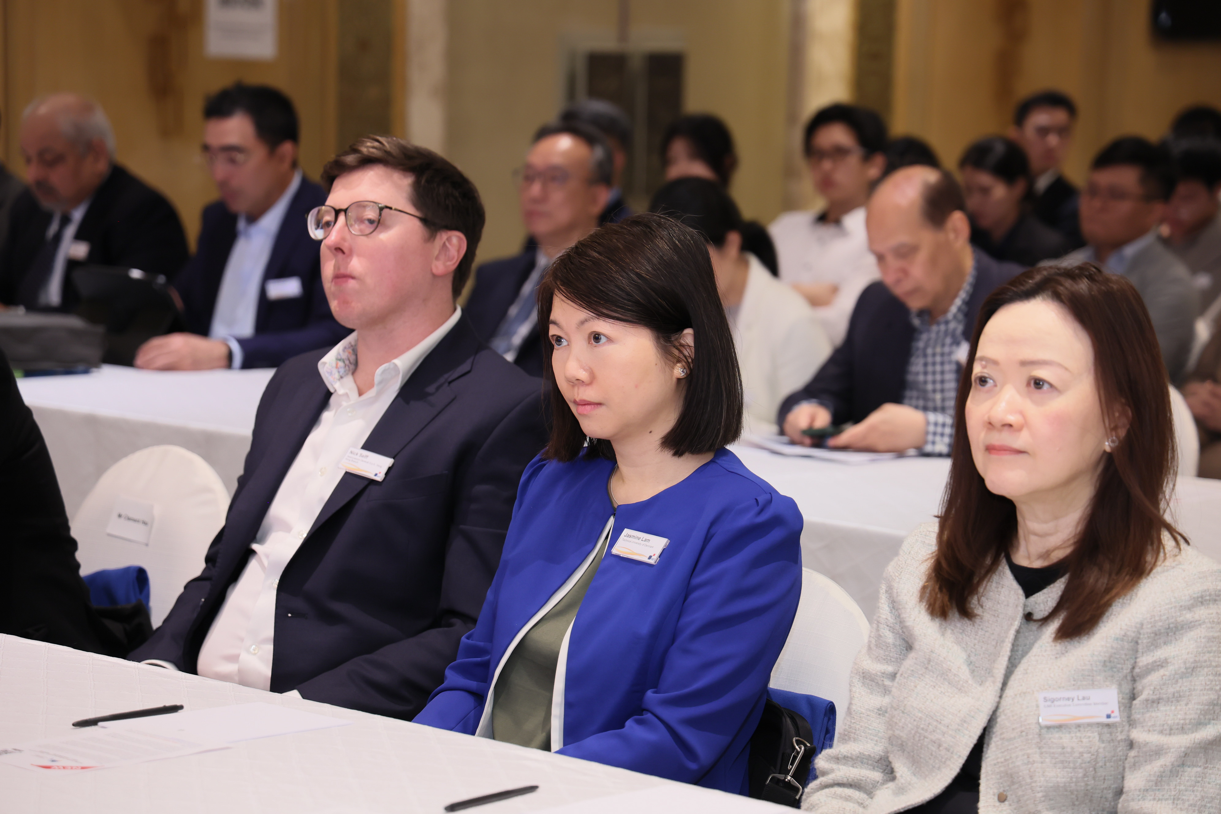 HKFI x IUMI Seminar – "Navigating Challenges & Opportunities in Global Seas" cum Memorandum of Understanding Signing Ceremony between Hong Kong Maritime and Port Development Board and International Union of Marine Insurance